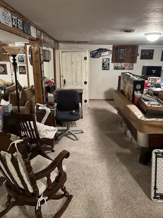 Blue Kangaroo Packoutz of KCK Picture 7