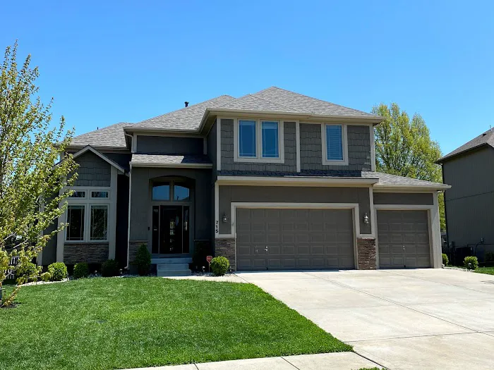 Royal Fire & Water Picture 4