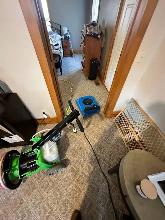 Enviro-Dry Cleaning and Restoration Picture 6