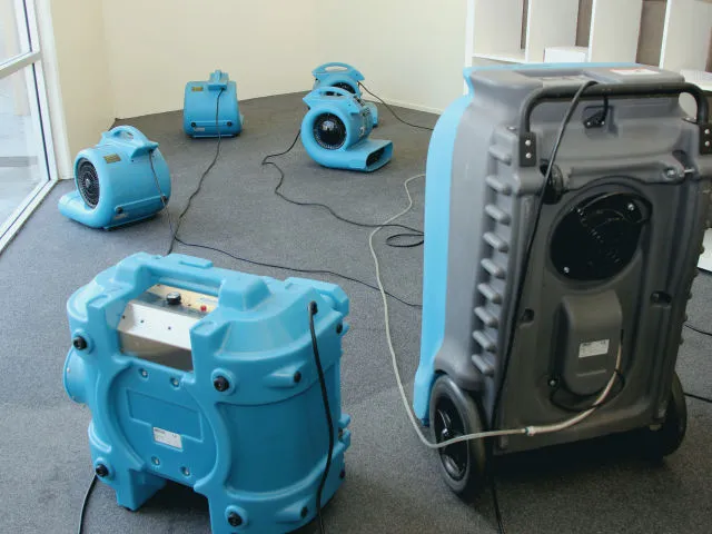 Water Damage Restoration 24H Near you Picture 1