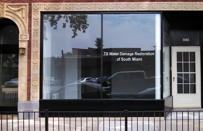 TX Water Damage Restoration of South Miami Picture 6