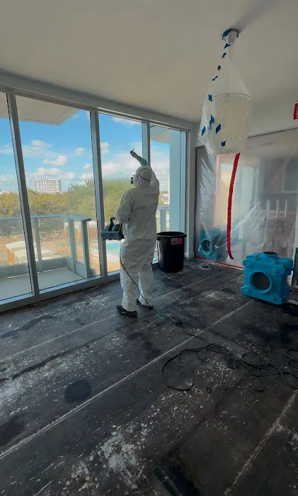 Mold inspection & removal in Miami - Florida Mold Detector Picture 7