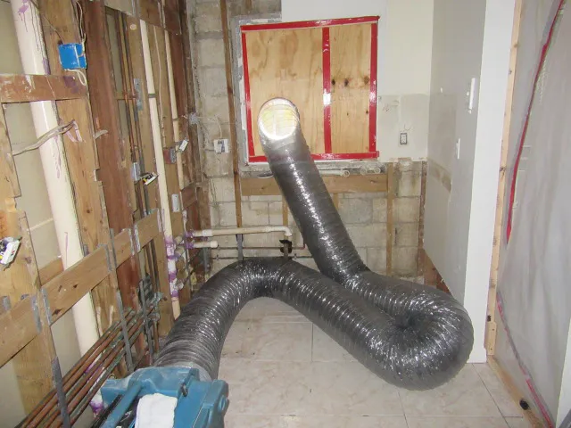 EM Restoration, Inc Picture 9