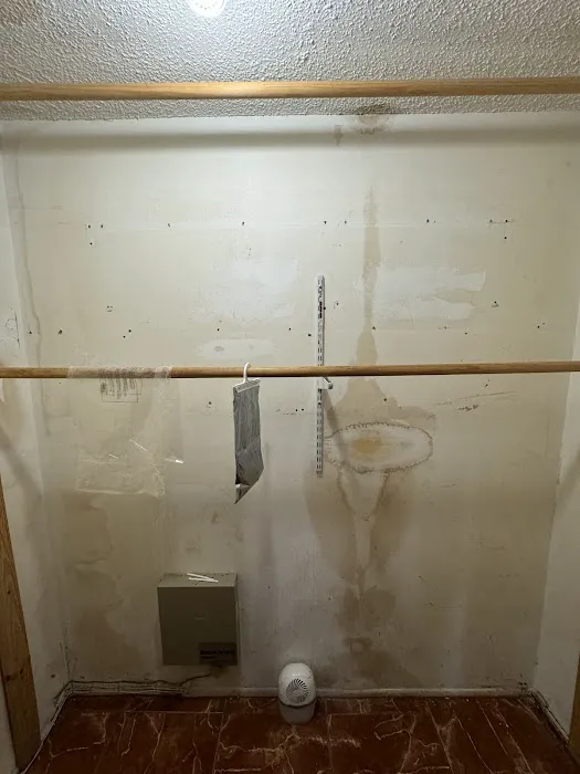 Royal Mold Specialist Picture 2