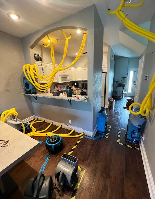 CoverMax Restoration LLC Picture 7