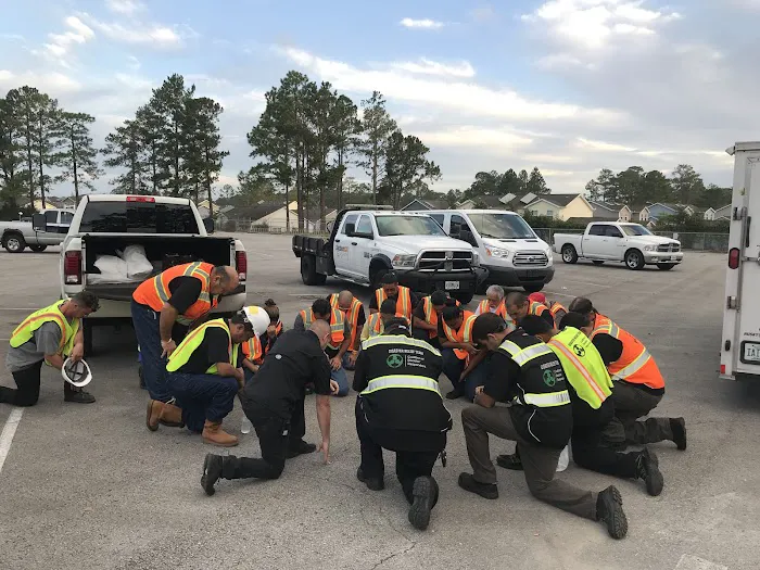 Disaster Relief Team Picture 3