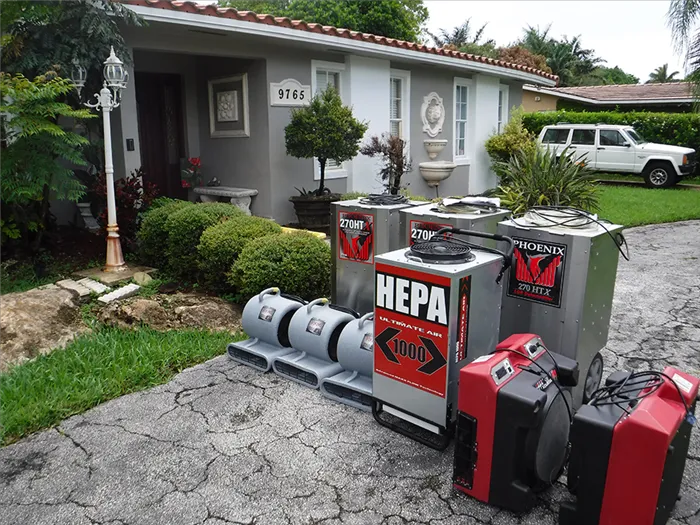 Disaster Relief Team Picture 5