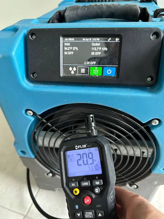 24/7 SERVICE PROS | Restoration Services Picture 4