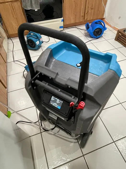 Florida Water Restoration Services, corp Picture 4