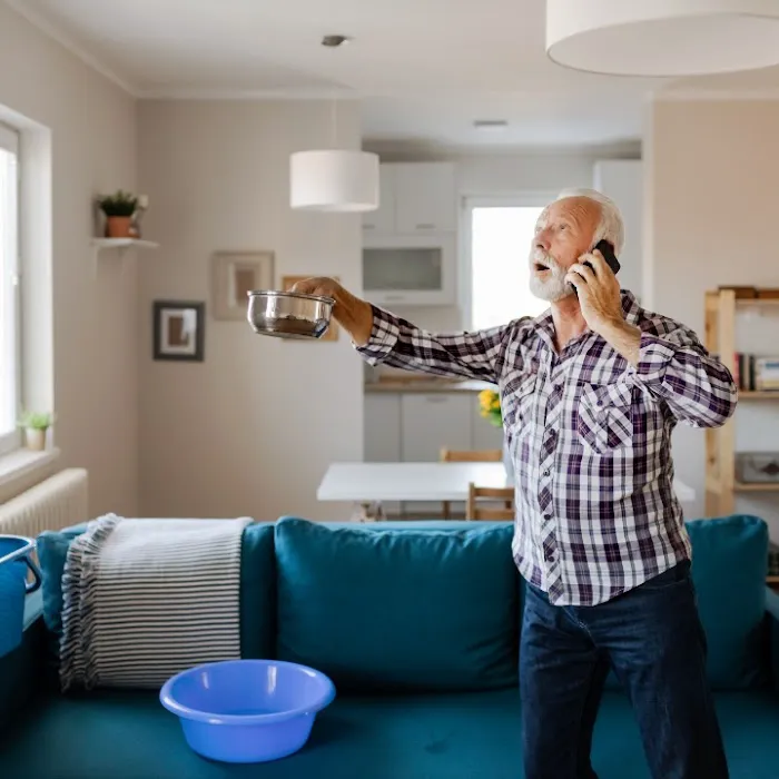 Water Damage Restoration in Fort Lauderdale - Aqua Express CS Picture 2