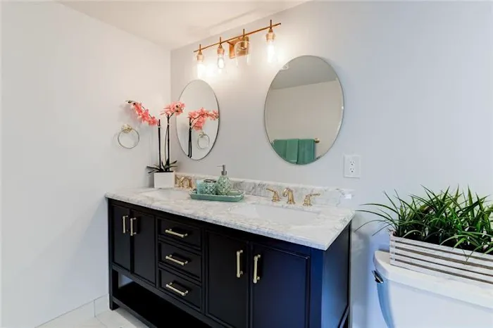 South Florida Water and Mold Restoration Picture 1