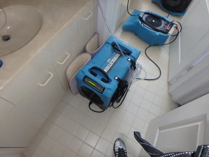 Drytek Restoration Services Inc. Picture 8