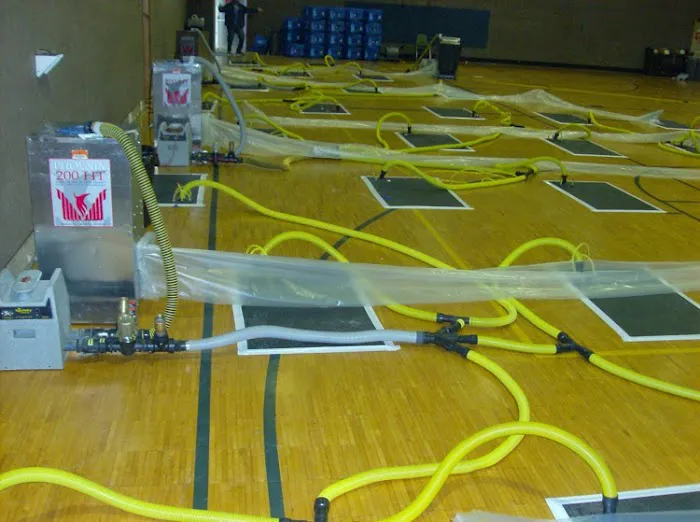 Emergency Flood Services Picture 1