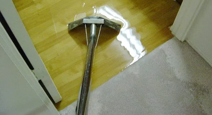 Emergency Flood Services Picture 4