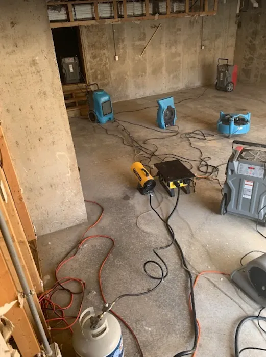 Emergency Water Cleanup Picture 9