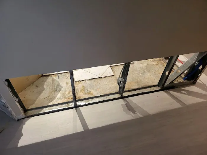 Mold Only, Inc Picture 1