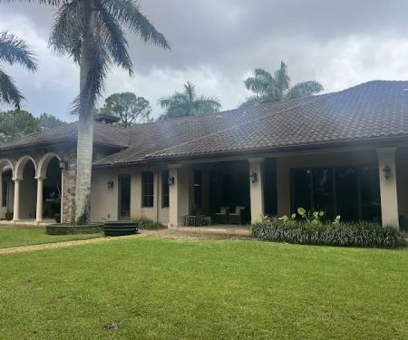 Hydra Pressure Cleaning & Restoration