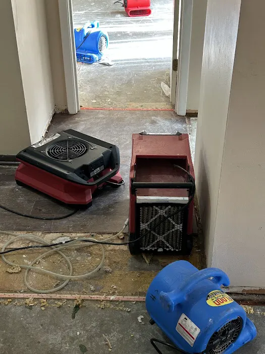 Flood Medics Restoration Services Picture 2