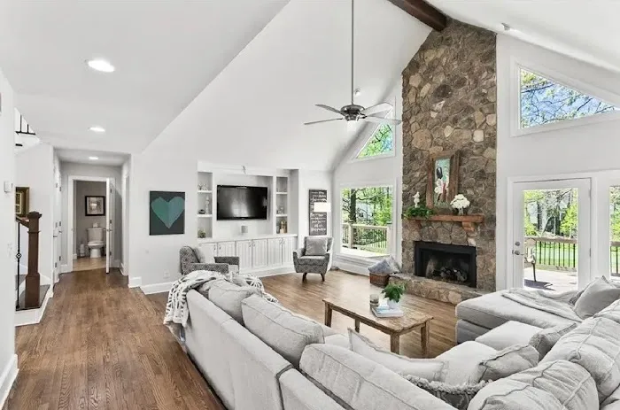 Flood Medics Restoration Services Picture 9