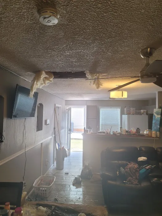 Husky Restorations LLC Picture 8