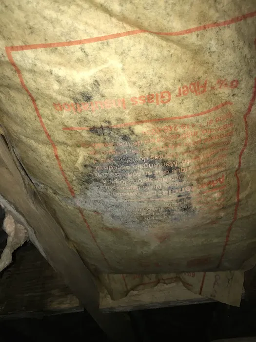 Water damage restoration service Picture 2