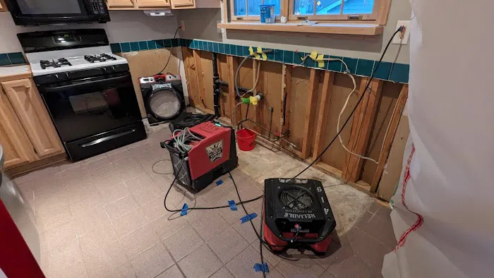 Reliable Restoration Picture 1