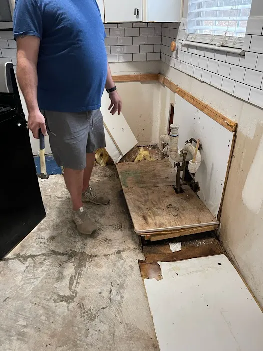 Top Choice Restoration Picture 2