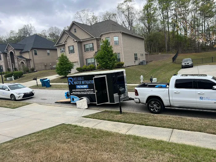 Reliable Water Mitigation Picture 6