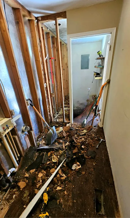 Doyle’s Flooring and Restoration Services, LLC Picture 3