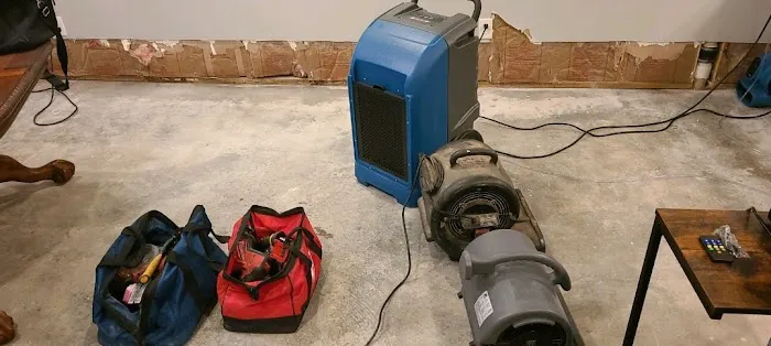 Code Red Restoration LLC Picture 4