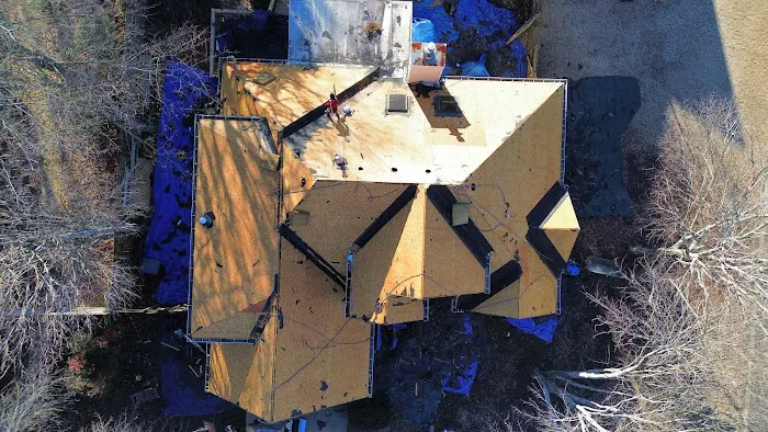 Mr. Roof and Restoration Picture 5