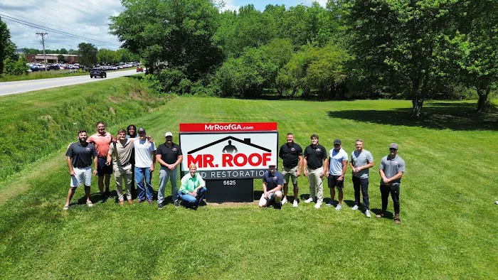 Mr. Roof and Restoration Picture 10