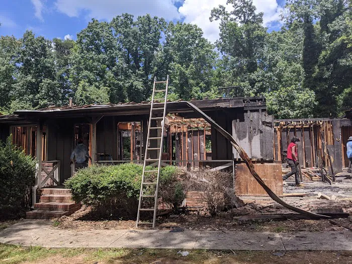 Lanier Home Restoration Picture 6