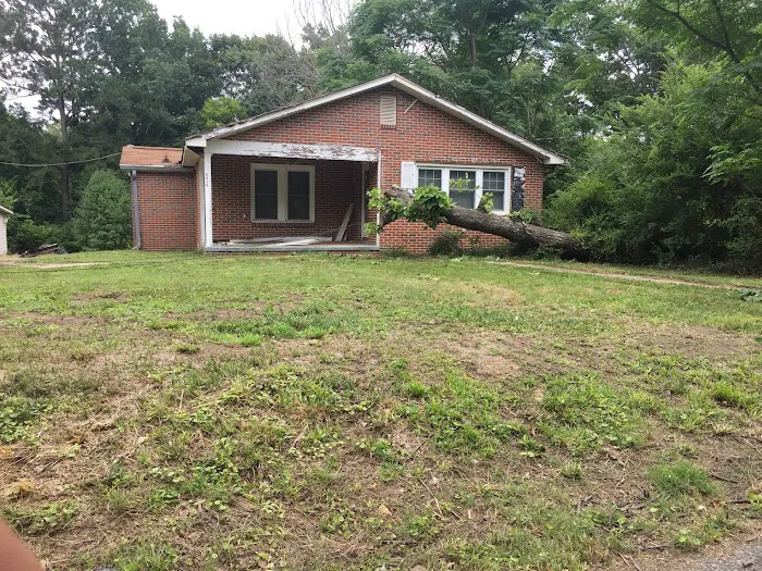 Tony’s Lawn Care & House Restoration LLC. Picture 4