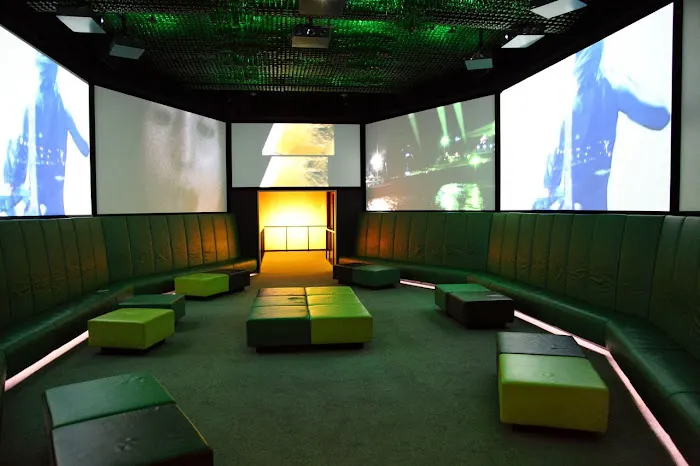 Supreme Maintenance Picture 1