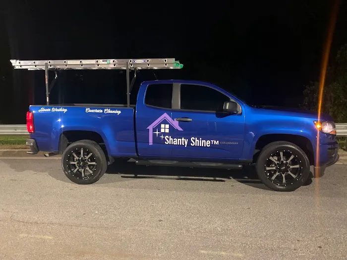 B & D Pressure Washing + Janitorial Services Picture 7