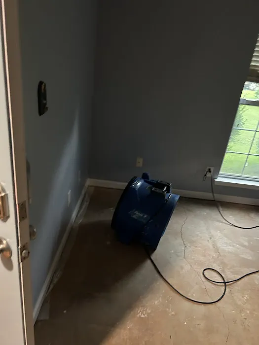 Jerry Water Damage Restoration Pros of Huntsville Picture 10