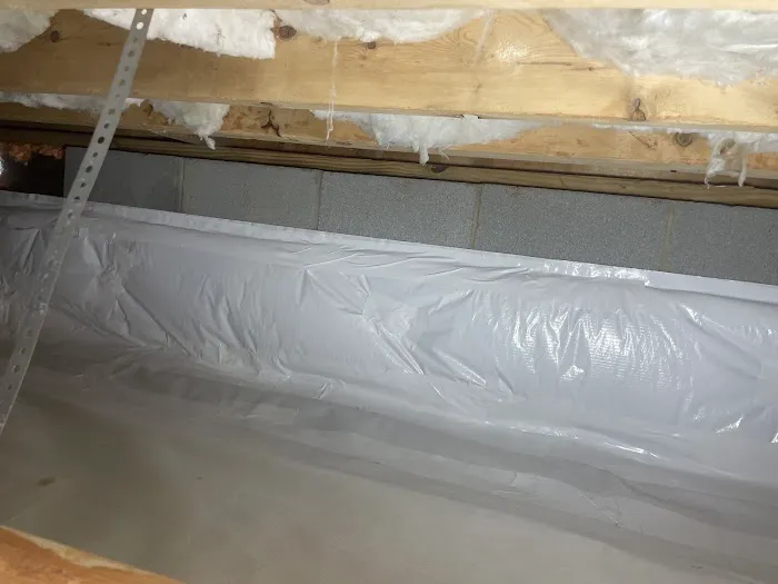 Discount Crawl Space Picture 3