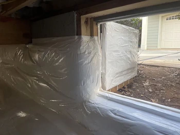 Discount Crawl Space Picture 1