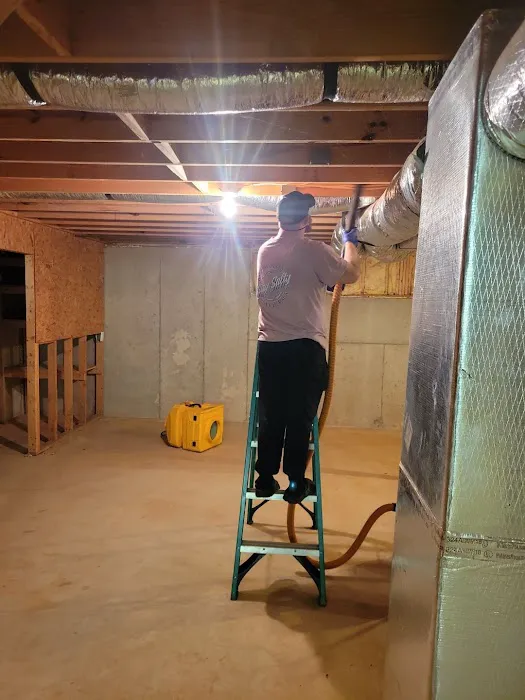 Titan Brothers Restoration Picture 1