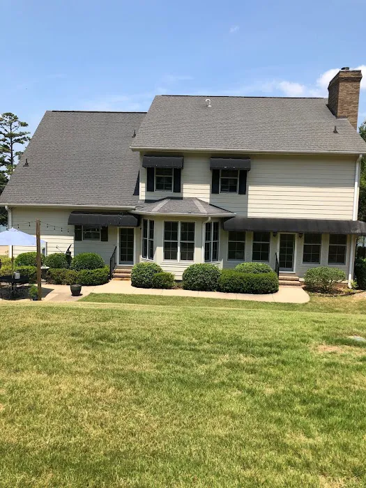 A+Painting & trim Picture 3