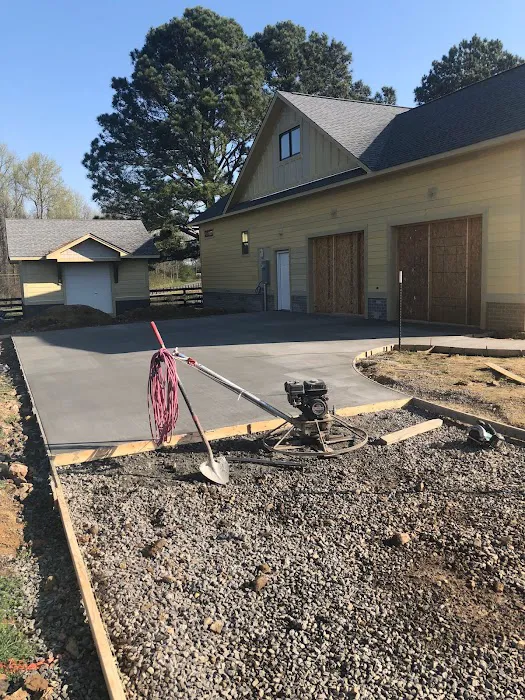 A+Painting & trim Picture 7