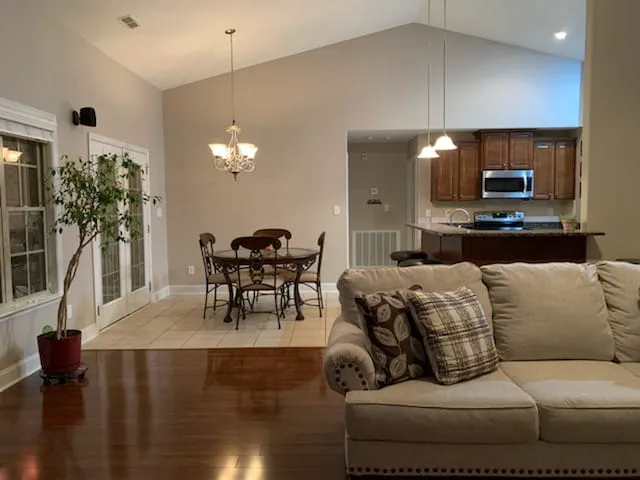 Sebastian's Painting Inc. Highest Quality Picture 10