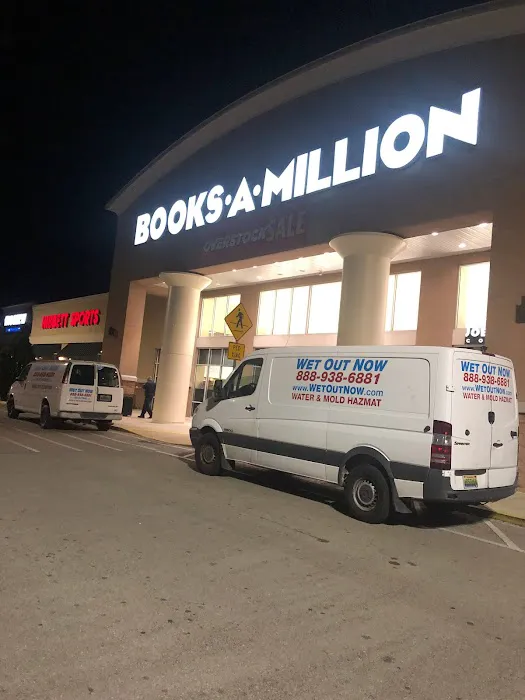 Interior Cleaning Systems Picture 6