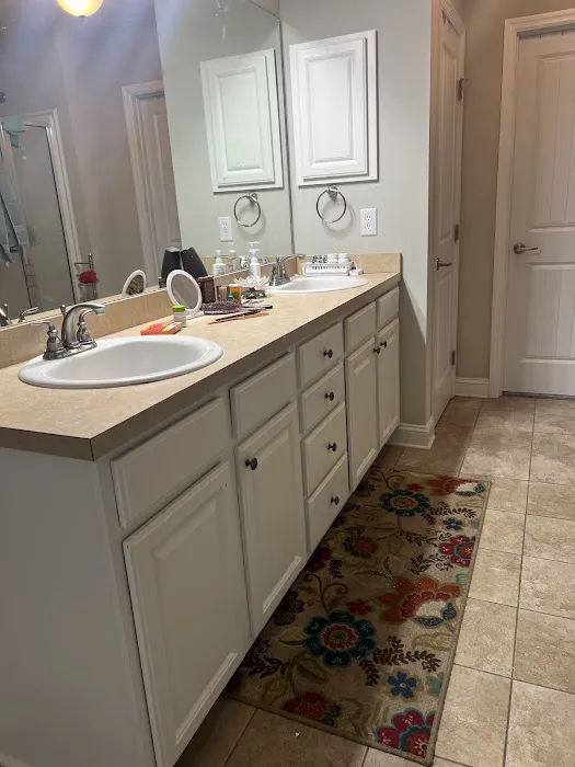 Leon painting and drywall LLc Picture 5