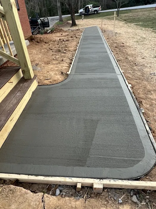 GONZALEZ WATERPROOFING LLC Picture 1