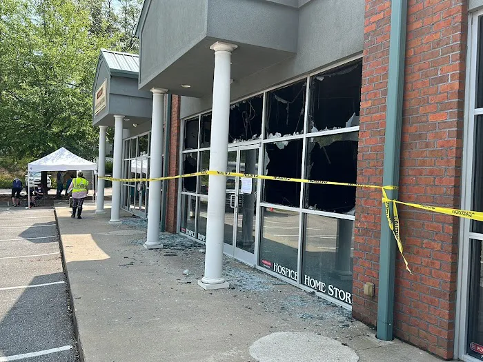 1-800-BoardUp of Asheville Picture 5