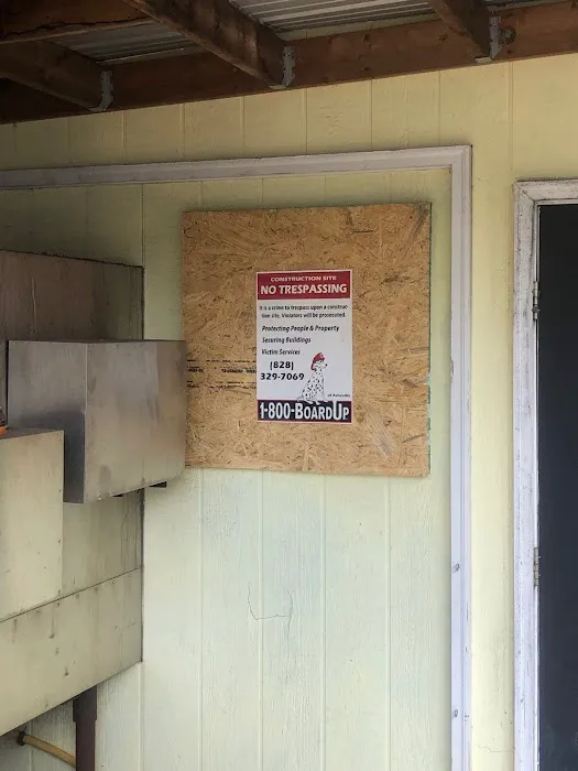 1-800-BoardUp of Asheville Picture 10