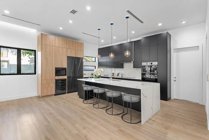 Geek Construction Team Picture 5