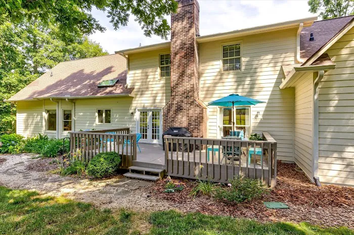 RM & Sons Painting Picture 1